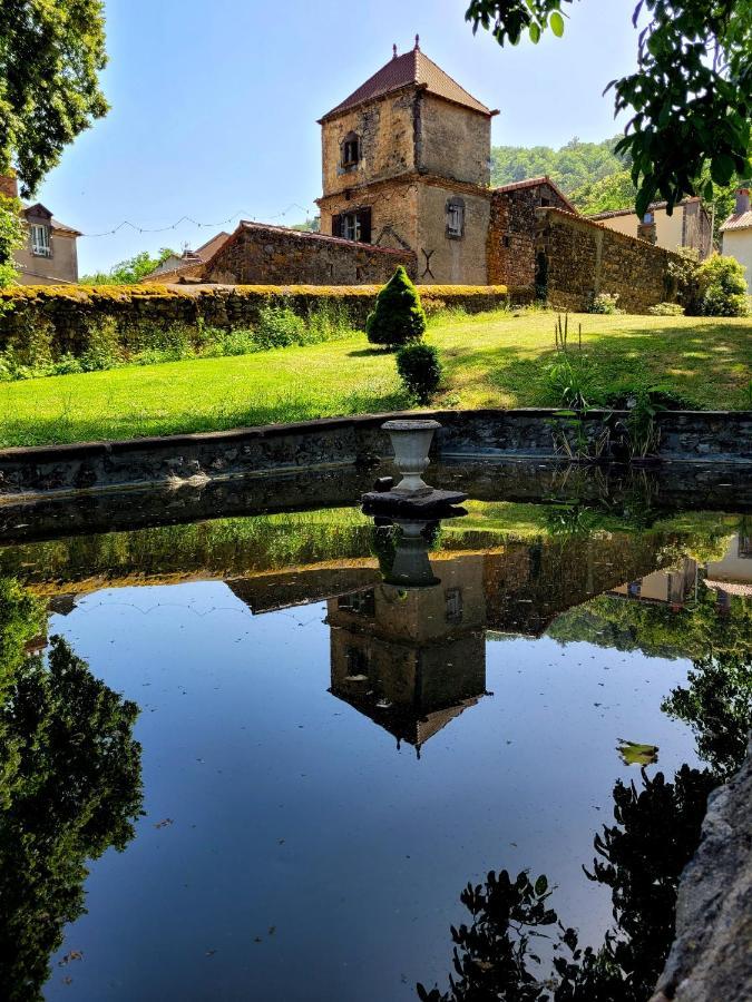 Gites Le Vieux Vinzelles Volvic Bagian luar foto